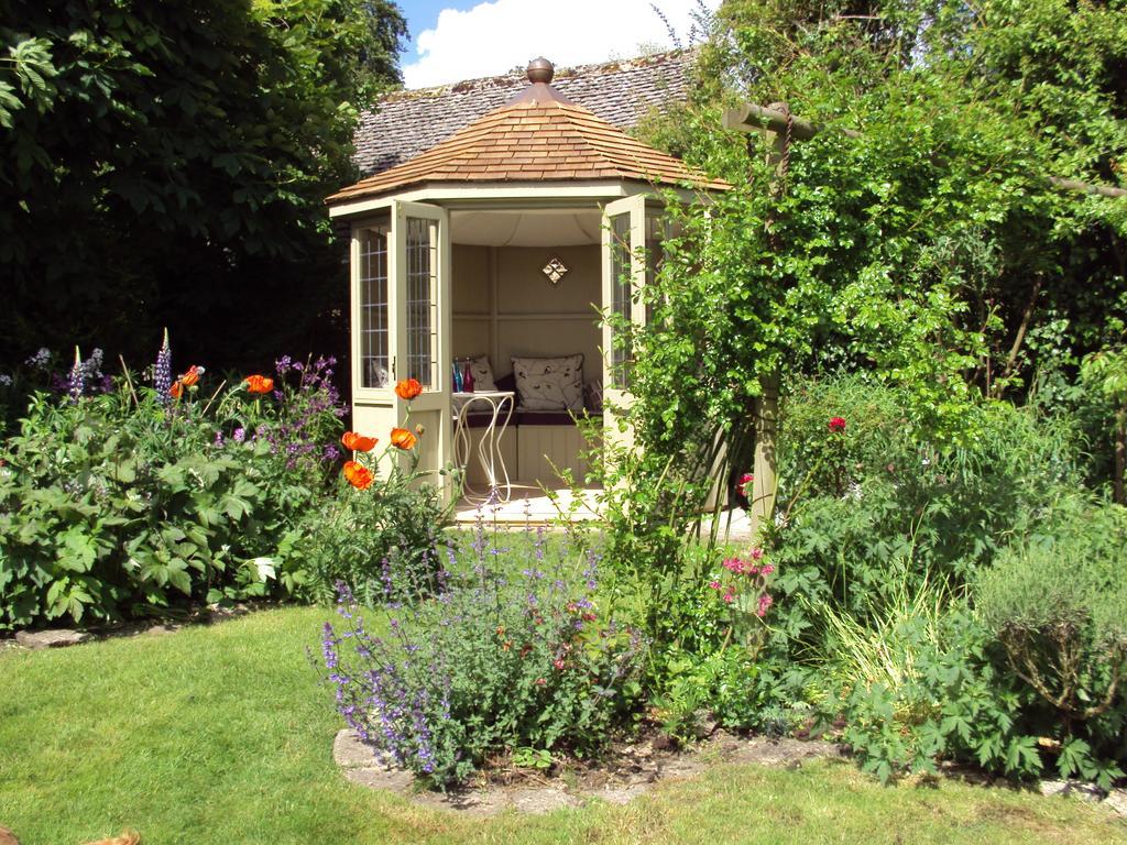 Yew Tree Cottage B&B Stow-on-the-Wold Екстер'єр фото