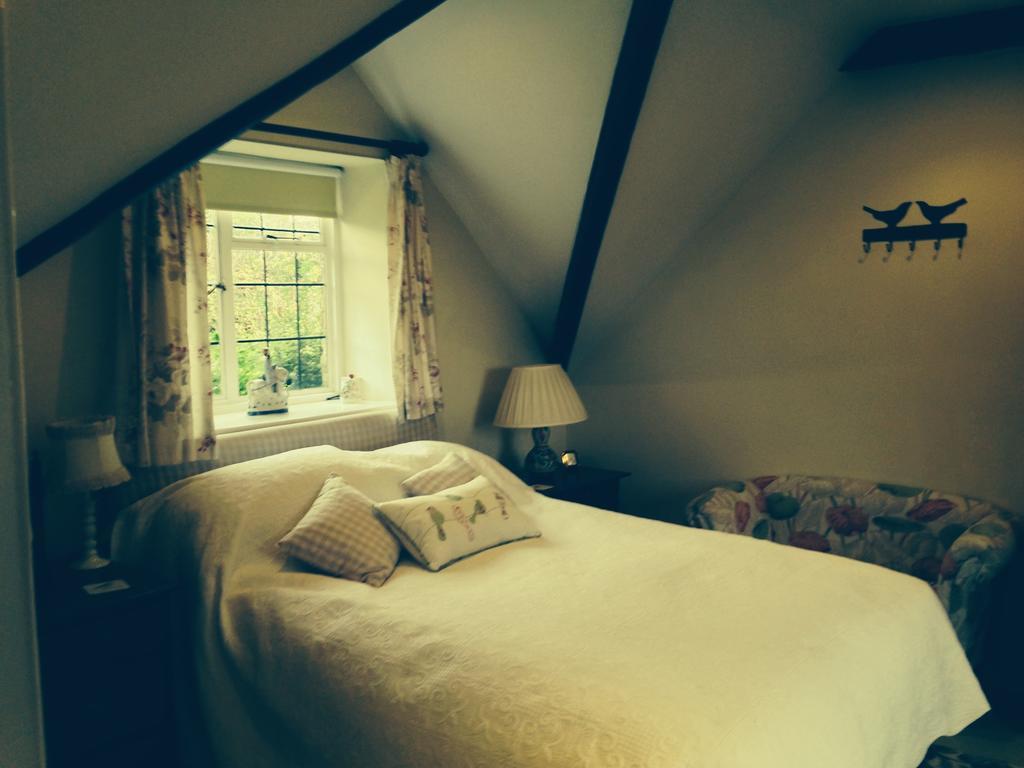 Yew Tree Cottage B&B Stow-on-the-Wold Номер фото