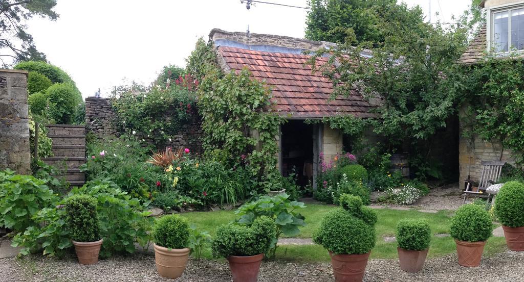Yew Tree Cottage B&B Stow-on-the-Wold Екстер'єр фото